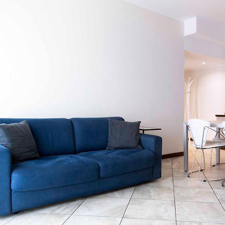 Blue Lake Arona - Cozy Apartment In City Center المظهر الخارجي الصورة