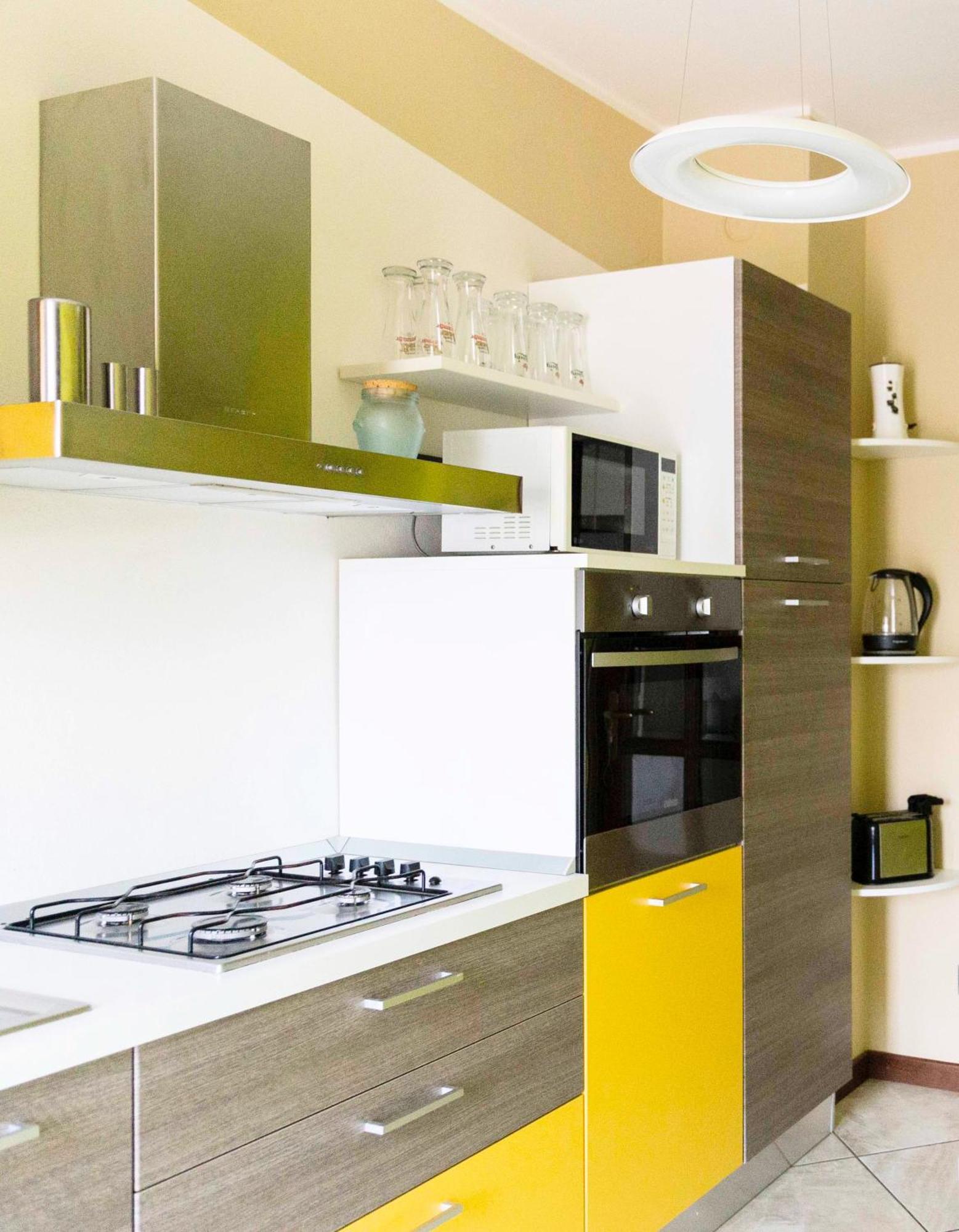 Blue Lake Arona - Cozy Apartment In City Center المظهر الخارجي الصورة